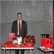 Laureato in Storia impartisce lezioni a studenti di medie e liceo. Disponibile anche per Italiano e Filosofia